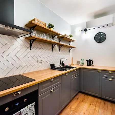 Grzybowska Luxury By Bookinghost